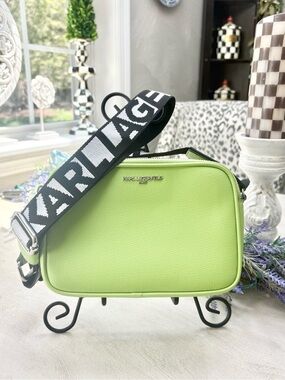 Karl Lagerfeld Crossbody💚